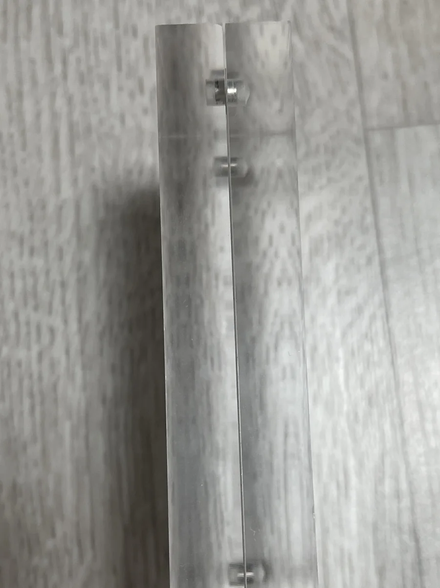 추모록 액자 측면
